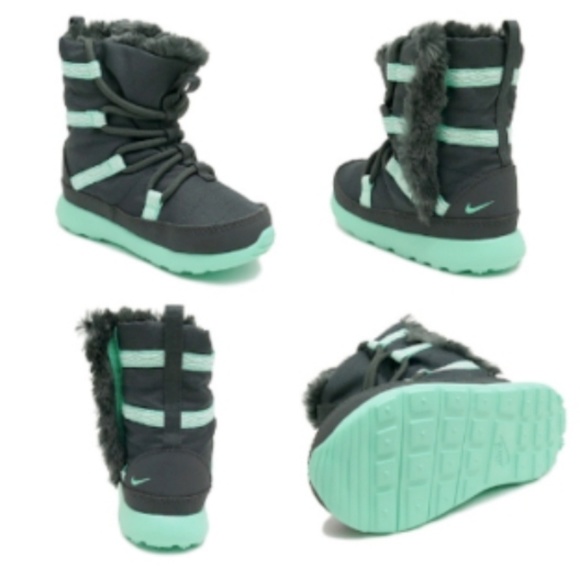 Nike Other - NEW Nike Roshe One SE Gray/Green Glow Boot
8C
